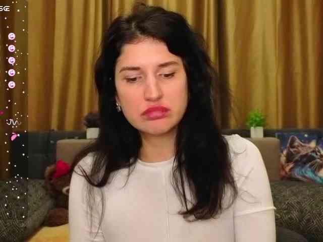 AliannaSoloKisses webcam