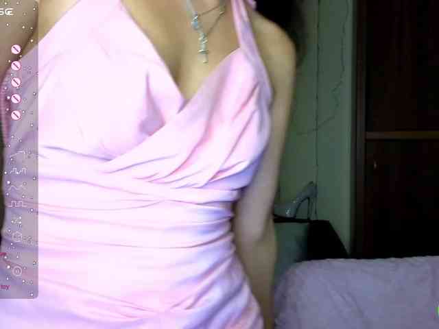 AliannaSoloKisses webcam