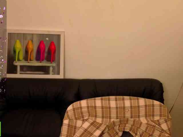 AliannaSoloKisses webcam