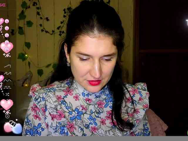 AliannaSoloKisses webcam