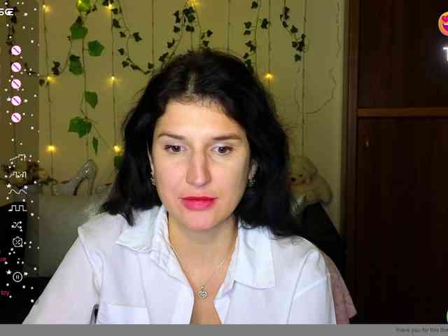 AliannaSoloKisses webcam