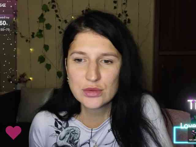 AliannaSoloKisses webcam