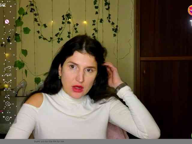 AliannaSoloKisses webcam