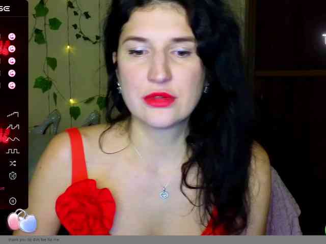 AliannaSoloKisses webcam