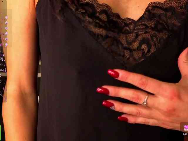 AliannaSoloKisses webcam