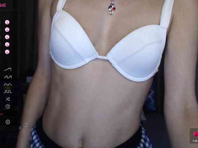 AliannaSoloKisses webcam