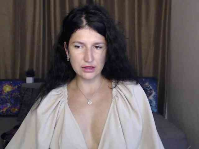 AliannaSoloKisses webcam