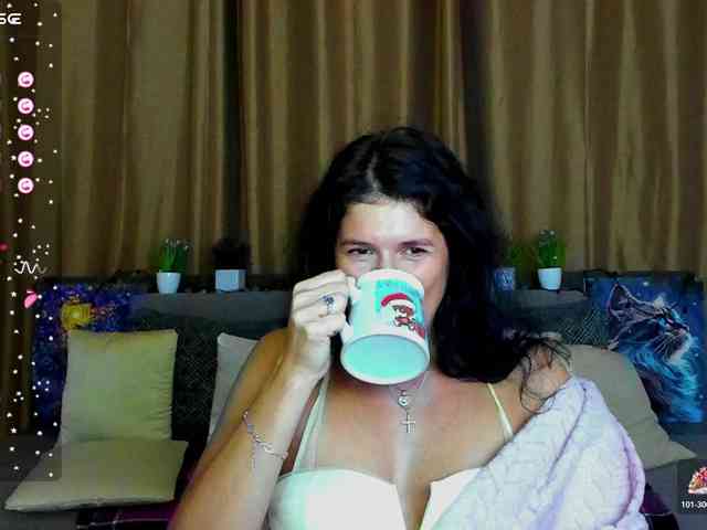 AliannaSoloKisses webcam