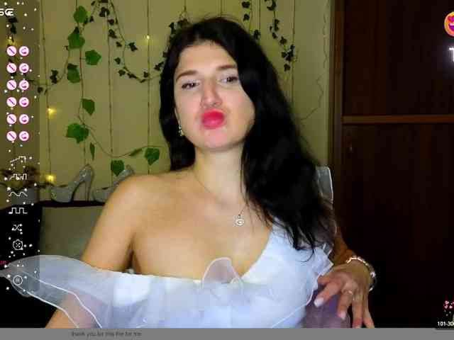 AliannaSoloKisses webcam