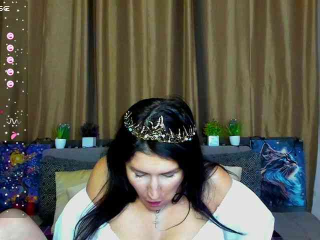 AliannaSoloKisses webcam