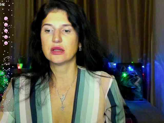 AliannaSoloKisses webcam