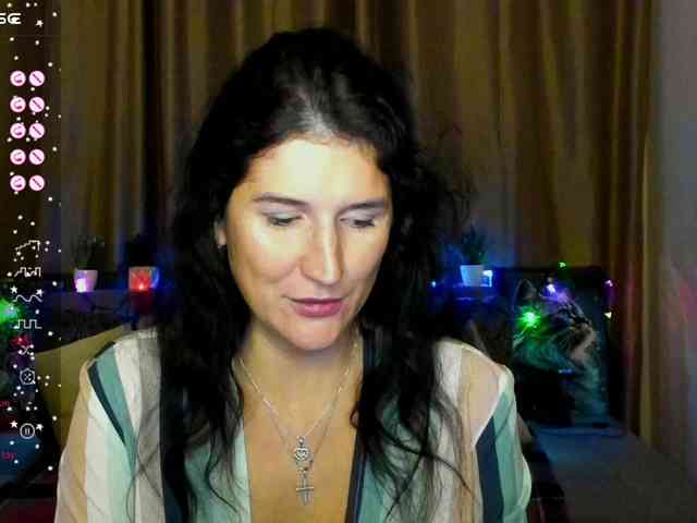 AliannaSoloKisses webcam