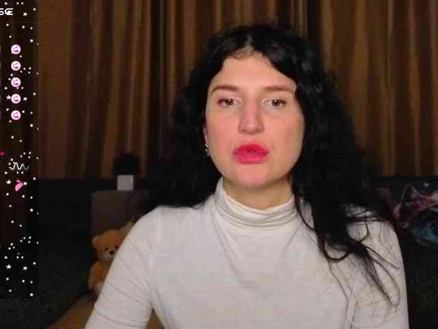 AliannaSoloKisses webcam