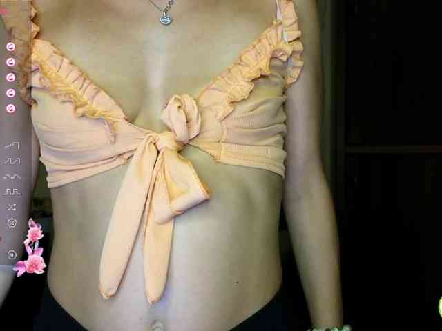 AliannaSoloKisses webcam