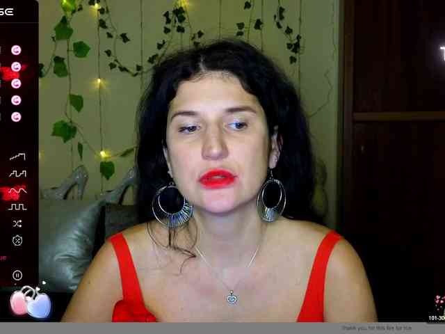 AliannaSoloKisses webcam