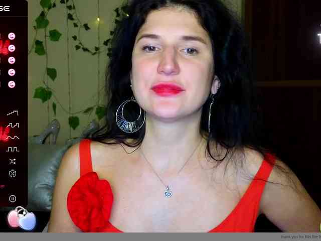 AliannaSoloKisses webcam