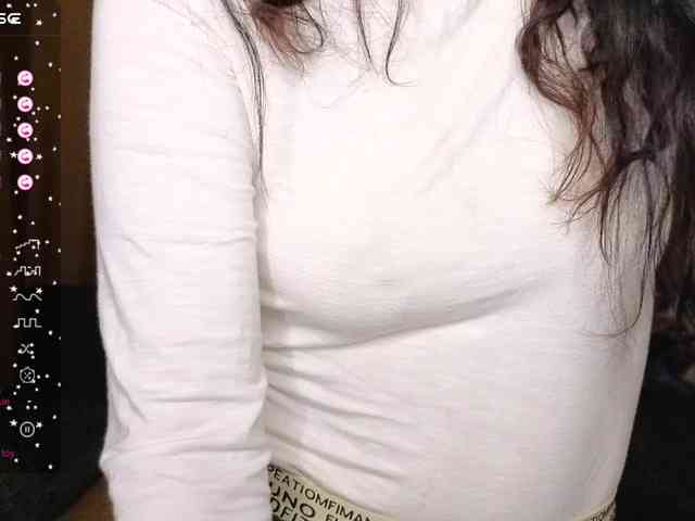 AliannaSoloKisses webcam