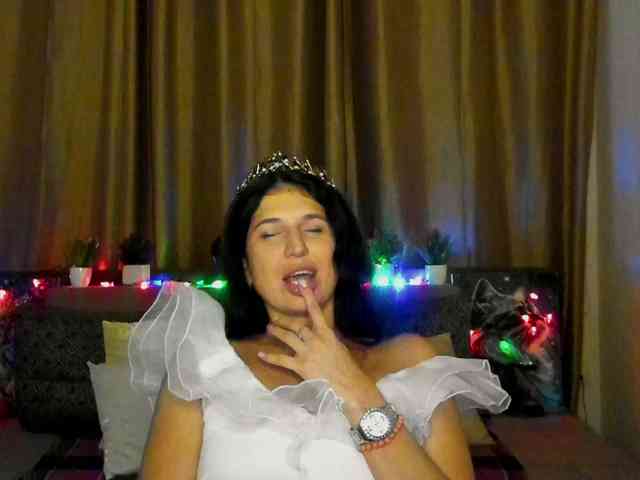 AliannaSoloKisses AliannaSoloKisses