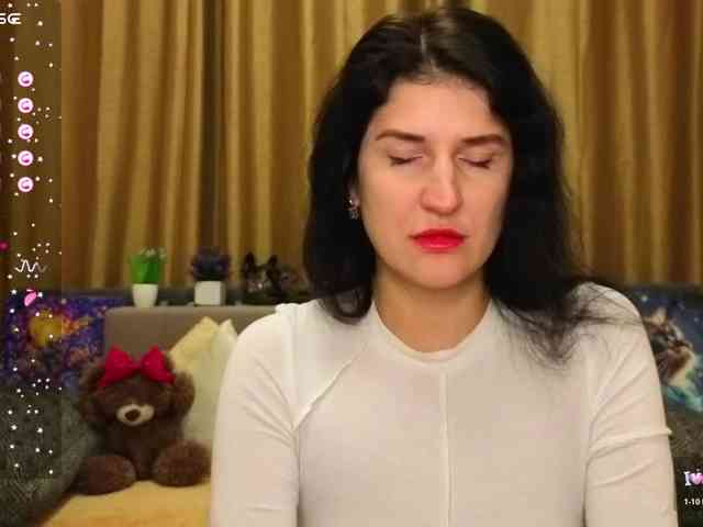 AliannaSoloKisses webcam