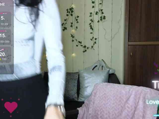 AliannaSoloKisses webcam