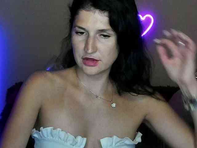 AliannaSoloKisses webcam