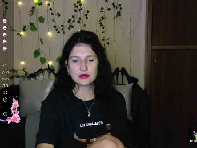 AliannaSoloKisses webcam