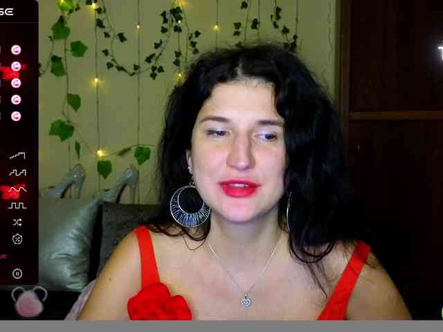 AliannaSoloKisses webcam