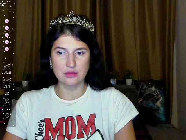 AliannaSoloKisses webcam