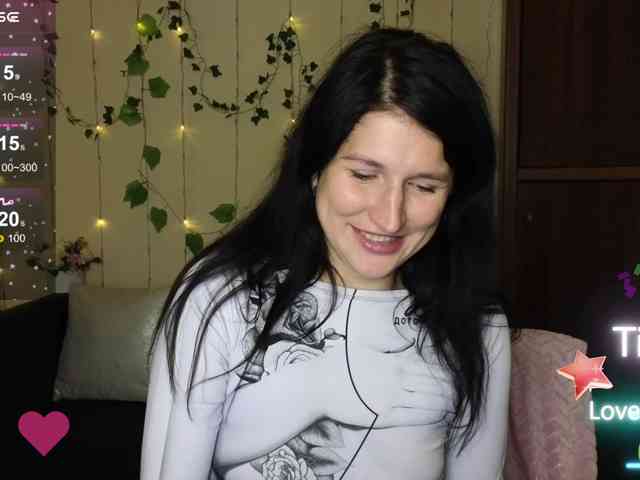 AliannaSoloKisses webcam