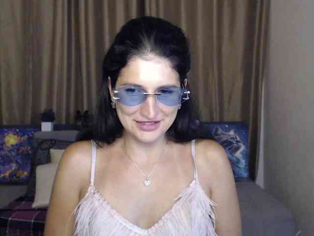 AliannaSoloKisses webcam