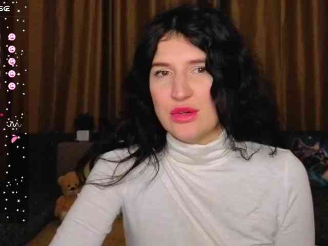 AliannaSoloKisses webcam