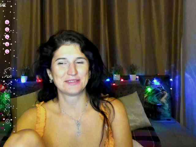 AliannaSoloKisses webcam