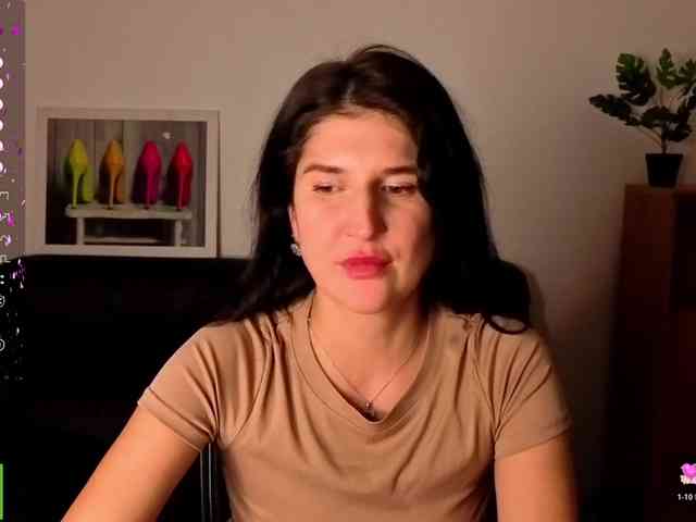 AliannaSoloKisses webcam