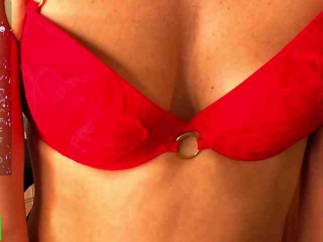 AliannaSoloKisses webcam