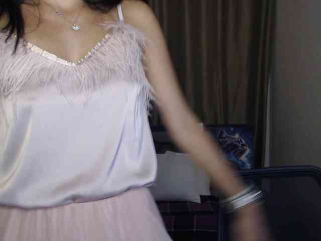 AliannaSoloKisses webcam