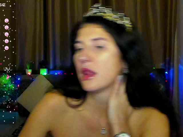 AliannaSoloKisses webcam