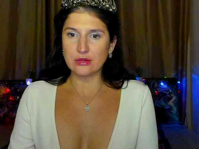 AliannaSoloKisses webcam