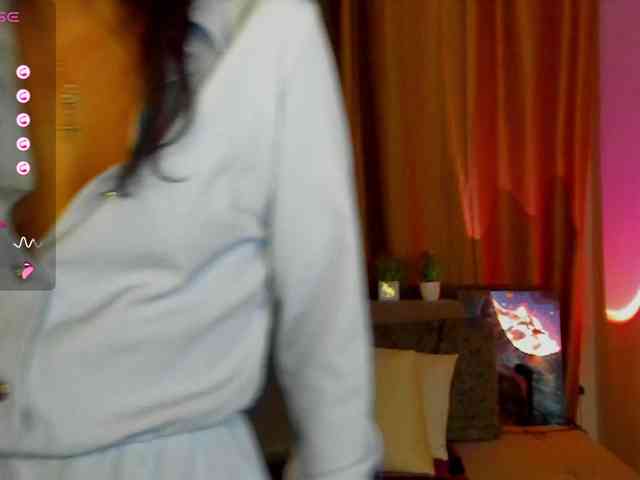 AliannaSoloKisses webcam