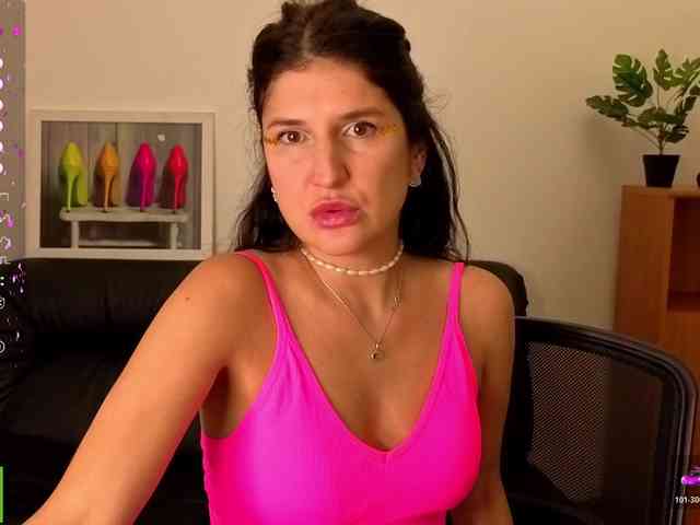 AliannaSoloKisses webcam