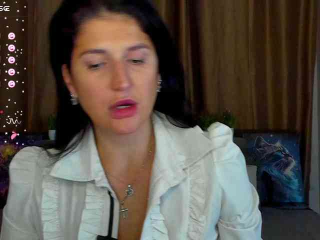 AliannaSoloKisses webcam