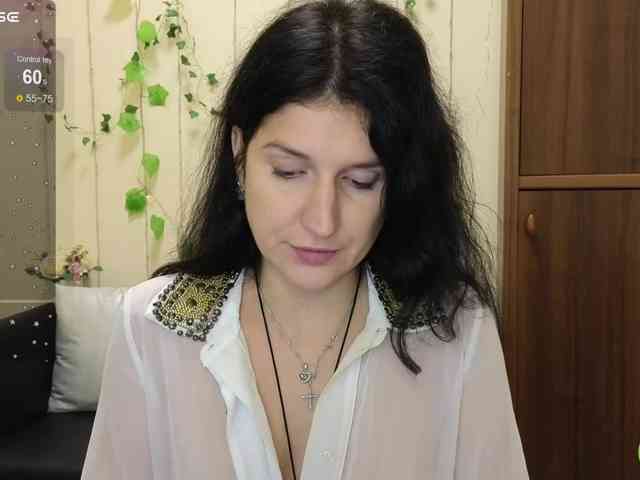 AliannaSoloKisses webcam