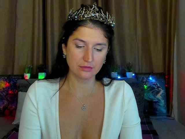 AliannaSoloKisses webcam