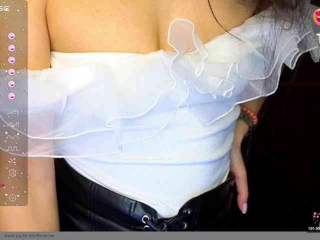 AliannaSoloKisses webcam