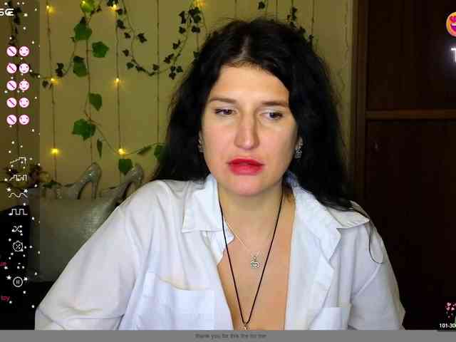 AliannaSoloKisses webcam