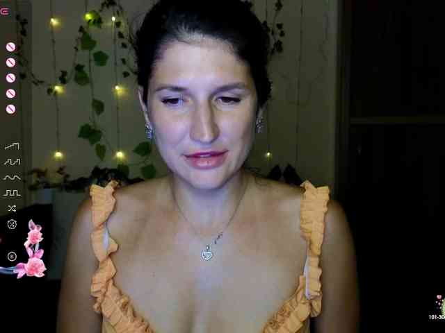 AliannaSoloKisses webcam