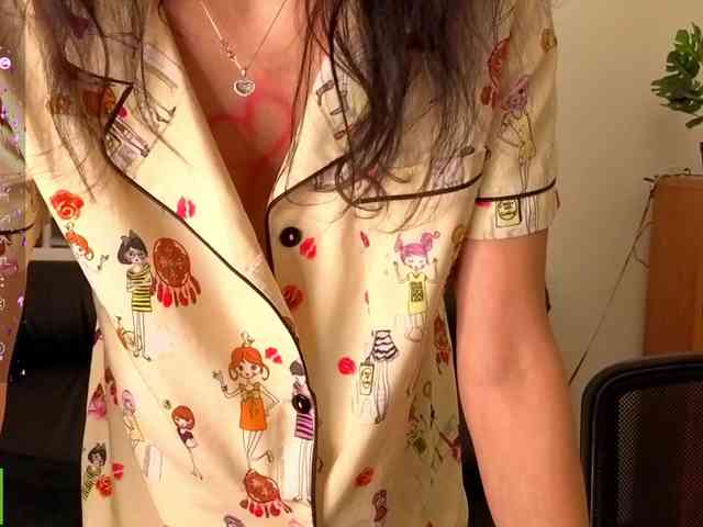 AliannaSoloKisses webcam