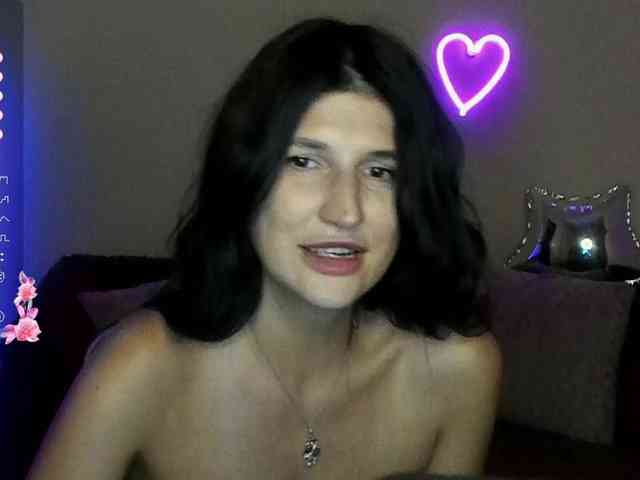 AliannaSoloKisses webcam