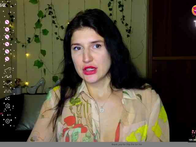 AliannaSoloKisses webcam