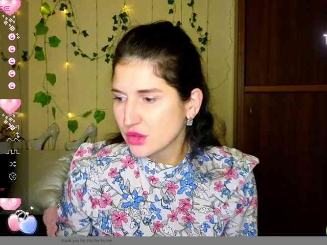 AliannaSoloKisses webcam