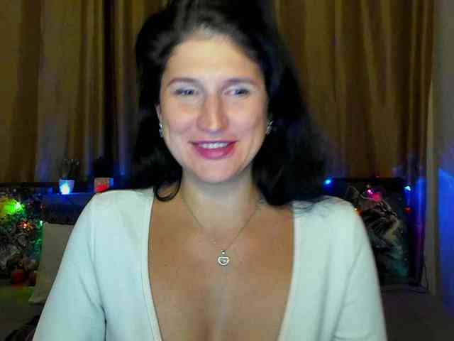 AliannaSoloKisses webcam